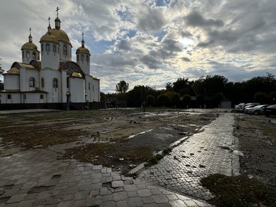 Як планують облаштувати територію довкола cобору в Чернівцях, де раніше був радіоринок Як планують облаштувати територію довкола cобору в Чернівцях, де раніше був радіоринок