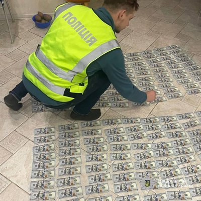 Заробляли на продажах квитків на міжнародні рейси: у Києві судитимуть сімох залізничників Заробляли на продажах квитків на міжнародні рейси: у Києві судитимуть сімох залізничників