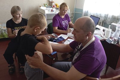 Понад 2800 жителів північних громад Житомирщини отримали послуги мобільних медичних команд