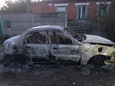У Золочеві внаслідок атаки дронів згоріло авто, 16 вересня 2026 року У Золочеві внаслідок атаки дронів згоріло авто, 16 вересня 2026 року