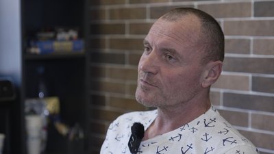 "Кожен вихід з камери — це побиття": оборонець Маріуполя — про полон РФ та реабілітацію на Вінниччині "Кожен вихід з камери — це побиття": оборонець Маріуполя — про полон РФ та реабілітацію на Вінниччині