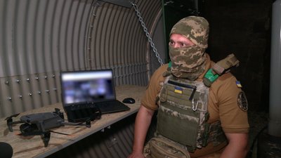 Мріяв літати на винищувачі, але став пілотом дронів: історія нацгвардійця Смоука Мріяв літати на винищувачі, але став пілотом дронів: історія нацгвардійця Смоука