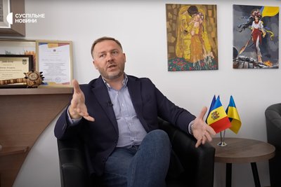 Голова Національного конгресу українців Молдови Дмитро Лєкарцев. Єдинці, Молдова, 24 вересня 2025 року Голова Національного конгресу українців Молдови Дмитро Лєкарцев. Єдинці, Молдова, 24 вересня 2025 року