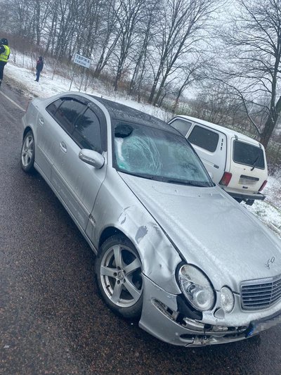 На Львівщині внаслідок наїзду автомобіля помер чотирирічний хлопчик На Львівщині внаслідок наїзду автомобіля помер чотирирічний хлопчик