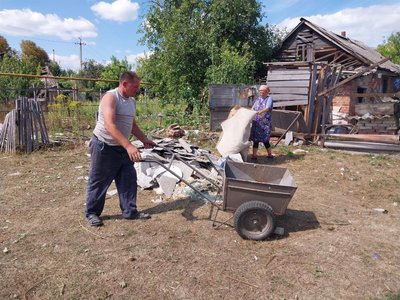 "Я не знаю, як вижила”. Місцеві про обстріли Краснопілля "Я не знаю, як вижила”. Місцеві про обстріли Краснопілля