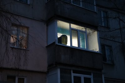 “Над батареєю на підвіконні замерзає лід”: мешканці будинку у Сумах живуть з майже холодними батареями “Над батареєю на підвіконні замерзає лід”: мешканці будинку у Сумах живуть з майже холодними батареями