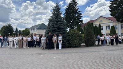У Крижополі на Вінниччині вшанували пам’ять загиблих бойових медиків У Крижополі на Вінниччині вшанували пам’ять загиблих бойових медиків