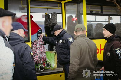 На Волині зустріли черговий евакуаційний потяг з Донеччини На Волині зустріли черговий евакуаційний потяг з Донеччини