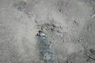 Вихід з газової труби, який викопали росіяни і куди їм намагалися доставляти провізію під час блокади Вихід з газової труби, який викопали росіяни і куди їм намагалися доставляти провізію під час блокади