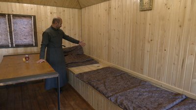 апібудинок, крилос апібудинок, крилос