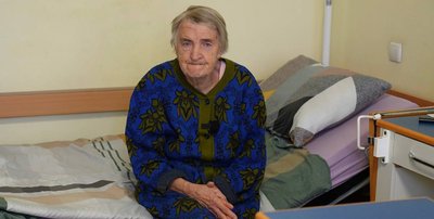 "Наш будинок згорів ущент": до Дніпра евакуювали 85-річну жительку Костянтинівки "Наш будинок згорів ущент": до Дніпра евакуювали 85-річну жительку Костянтинівки
