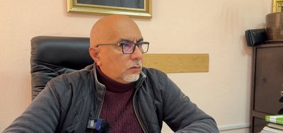 У Сумах власник кав'ярні відмовлявся знімати рекламу російською мовою У Сумах власник кав'ярні відмовлявся знімати рекламу російською мовою