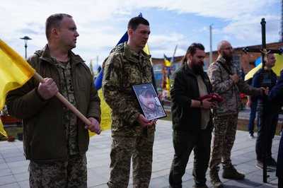 Похорон військового з Чернівців Юрія Турлая Похорон військового з Чернівців Юрія Турлая