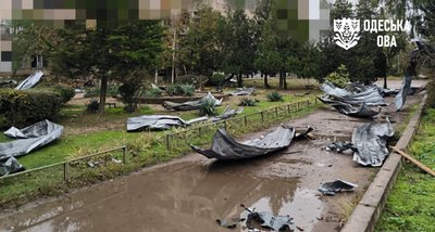 РФ атакувала південь Одещини: троє поранених, горіли бази відпочинку РФ атакувала південь Одещини: троє поранених, горіли бази відпочинку