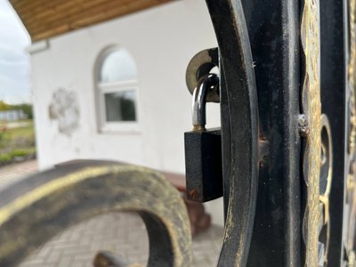 "Зрізати замки не будемо": жителі громади на Черкащині намагаються повернути собор у власність ПЦУ "Зрізати замки не будемо": жителі громади на Черкащині намагаються повернути собор у власність ПЦУ