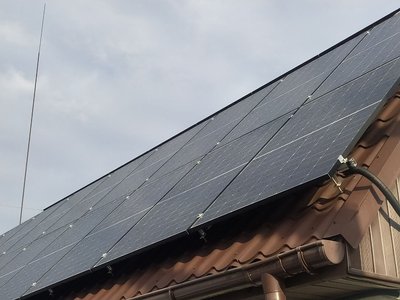 Панелі сонячної електростанції Панелі сонячної електростанції