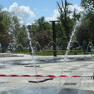 Сухий фонтан перед Держпромом у Харкові планують увімкнути вперше від початку вторгнення, пройшов технічний запуск Сухий фонтан перед Держпромом у Харкові планують увімкнути вперше від початку вторгнення, пройшов технічний запуск