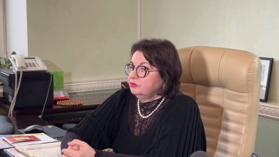 Вчителька однієї зі шкіл Дніпра заявила, що війна почалась нібито через удари України по Донбасу: що відомо Вчителька однієї зі шкіл Дніпра заявила, що війна почалась нібито через удари України по Донбасу: що відомо