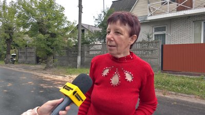 Американський білий метелик на Волині: як у Ковельській громаді борються зі шкідником Американський білий метелик на Волині: як у Ковельській громаді борються зі шкідником