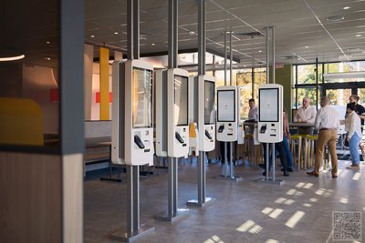 У Рівному відкрили другий McDonald's У Рівному відкрили другий McDonald's