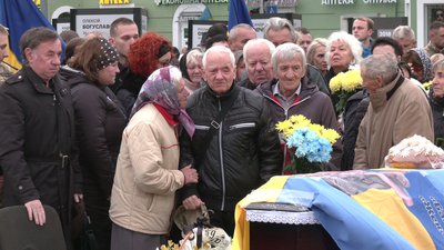 У Рівному попрощались з військовими Олександром Савіним та Євгеном Христичем