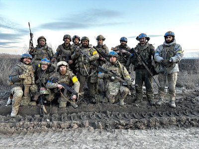 "Ми одна велика родина". У Сумах 3 штурмова бригада інформує про можливості приєднання "Ми одна велика родина". У Сумах 3 штурмова бригада інформує про можливості приєднання