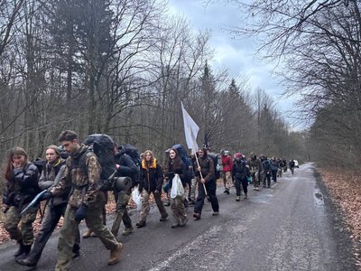 45 кілометрів пішки: на Черкащині учасники триденного походу пройдуть стежками холодноярських героїв 45 кілометрів пішки: на Черкащині учасники триденного походу пройдуть стежками холодноярських героїв