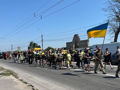 похорон, максим кузів похорон, максим кузів