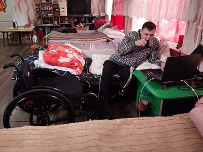"Ми дуже довго чекали": у Полтаві ветеран війни Олег Солодовник отримав сертифікат на житло "Ми дуже довго чекали": у Полтаві ветеран війни Олег Солодовник отримав сертифікат на житло
