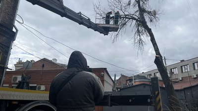 У Харкові ліквідовують наслідки негоди