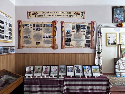 Як у громадах Буковини зберігають памʼять про загиблих військових Як у громадах Буковини зберігають памʼять про загиблих військових
