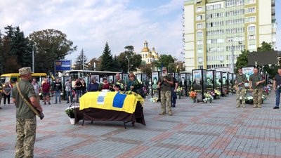 Із 48-річним бійцем Сергієм Шевченком попрощались у Рівному Із 48-річним бійцем Сергієм Шевченком попрощались у Рівному