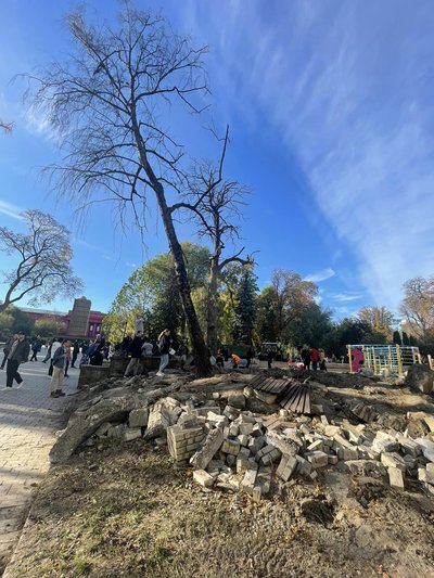 Збитки парку Шевченка у Києві від російської ракети перевищують 2 млн гривень