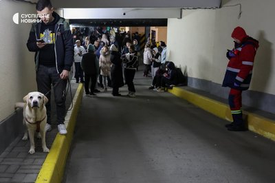 З’явилися фото з наслідками атаки на Київ З’явилися фото з наслідками атаки на Київ