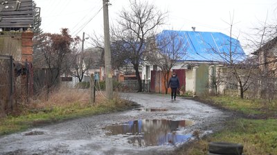 "Як усі виїдуть - шо тут буде?" Як живуть у прикордонному Білопіллі на Сумщині та громаді
