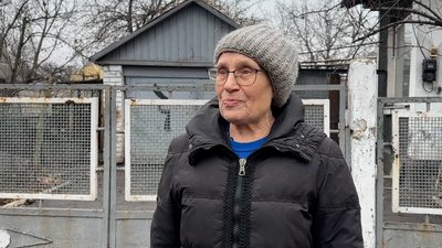 Хати немає. Під завалами знайшли собаку. Жителі Білицького на Донеччині розповіли про наслідки обстрілу Хати немає. Під завалами знайшли собаку. Жителі Білицького на Донеччині розповіли про наслідки обстрілу