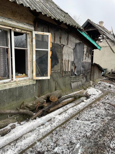 Наслідки обстрілів Донеччини 24 лютого. Фото: Facebook / Павло Кириленко