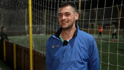 «Забуваєш про все і набагато краще себе почуваєш»: у Чернігові працівники «швидкої» створили футбольну команду «Забуваєш про все і набагато краще себе почуваєш»: у Чернігові працівники «швидкої» створили футбольну команду
