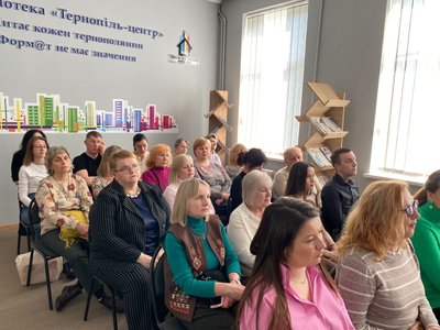 сенсорні читання, бібліотекарі сенсорні читання, бібліотекарі