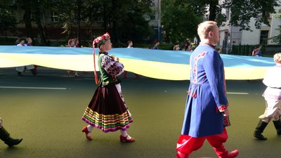 У Рівному відбулася урочиста хода до Дня Незалежності України У Рівному відбулася урочиста хода до Дня Незалежності України