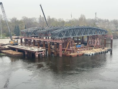Прослужить ще 20 років: у Києві завершують ремонт мосту Метро