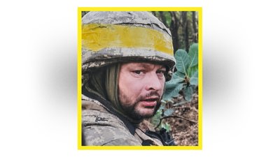 На Чернігівщині поховали військових Олександра Ткаченка, Руслана Бульду та Юрія Єгорова На Чернігівщині поховали військових Олександра Ткаченка, Руслана Бульду та Юрія Єгорова