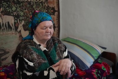 "Що у візок завантажили, те привезли": як багатодітна сім'я переселенців облаштовується на новому місці "Що у візок завантажили, те привезли": як багатодітна сім'я переселенців облаштовується на новому місці