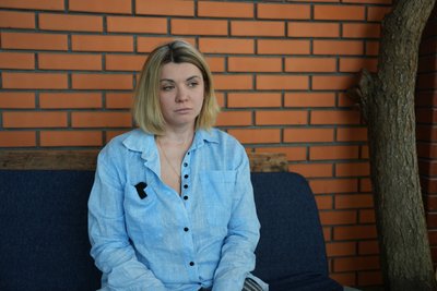 Житло пошкоджене через обстріли РФ, а комунальні платіжки приходять: як діяти херсонцям
