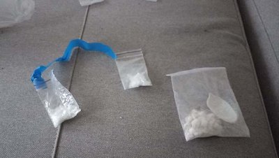 Наркотики, затримання, продавали наркотики, Хмельниччина, поліція Наркотики, затримання, продавали наркотики, Хмельниччина, поліція