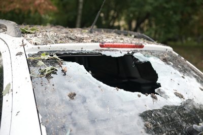 “Летіло, неначе чорний дощ падав”: війська РФ завдали ракетного удару по Сумах