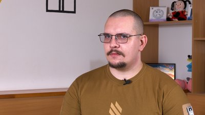 "Можеш загинути і після тебе нічого не буде": боєць Третьої штурмової про свою книгу "Можеш загинути і після тебе нічого не буде": боєць Третьої штурмової про свою книгу