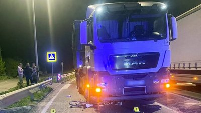 Двоє людей травмувались у двох ДТП на Хмельниччині Двоє людей травмувались у двох ДТП на Хмельниччині