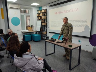 Тренінги, майстер-класи, лекції: простори Vcentri Hub за рік відвідали понад 20 тис киян Тренінги, майстер-класи, лекції: простори Vcentri Hub за рік відвідали понад 20 тис киян