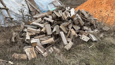 Іжевка дрова Костянтинівська громада Донецька область 3 лютого 2025 рік Іжевка дрова Костянтинівська громада Донецька область 3 лютого 2025 рік
